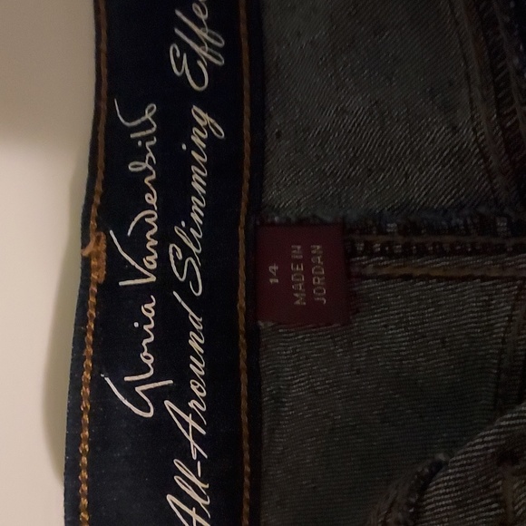 Gloria Vanderbilt Crop Jeans Size 14 - Picture 4 of 7